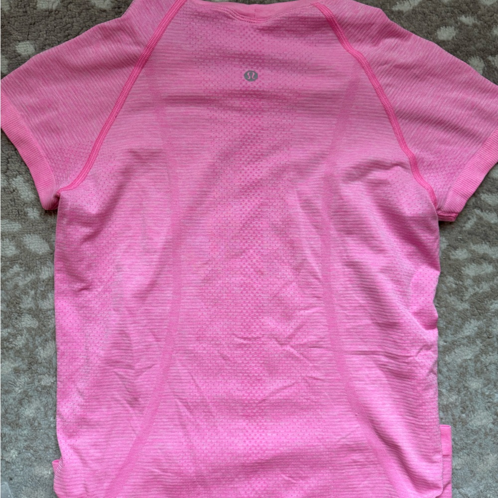 Pink lululemon swiftly tech